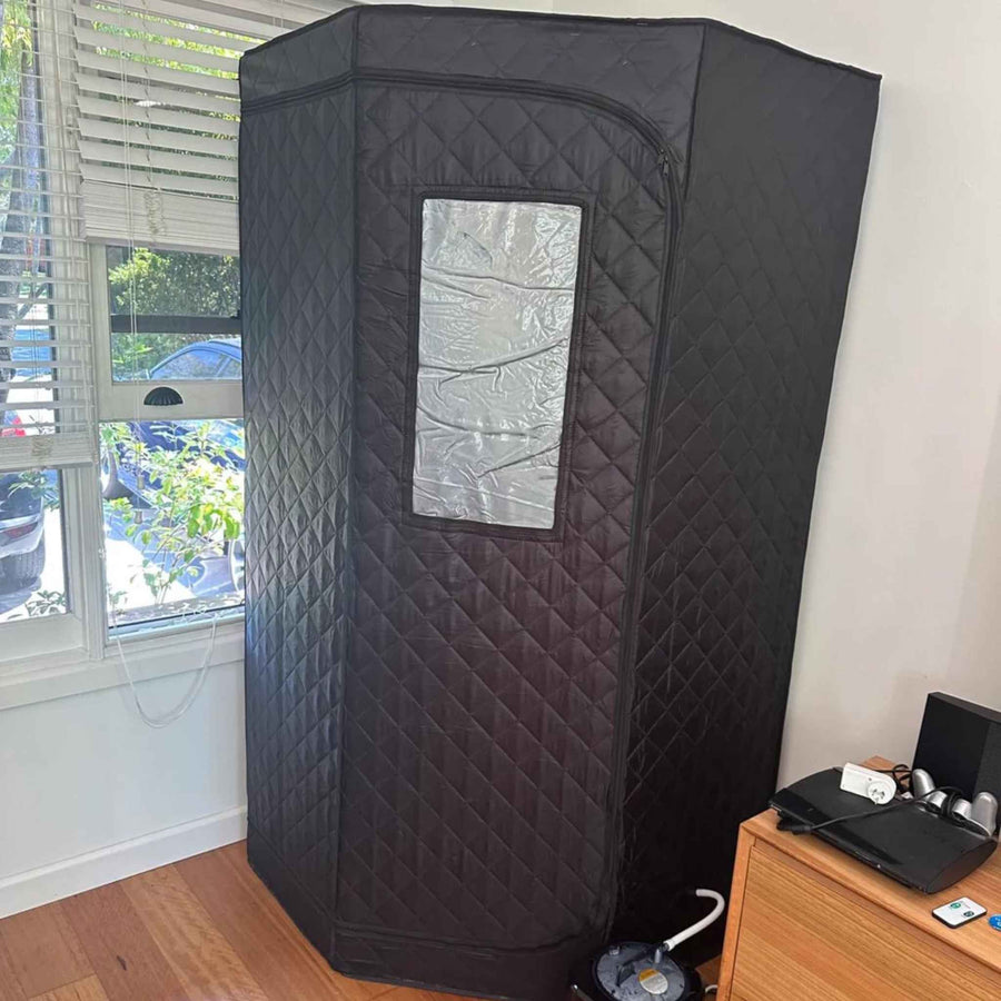 Customer feedback on the stress-relieving effects of the AuraPro sauna.