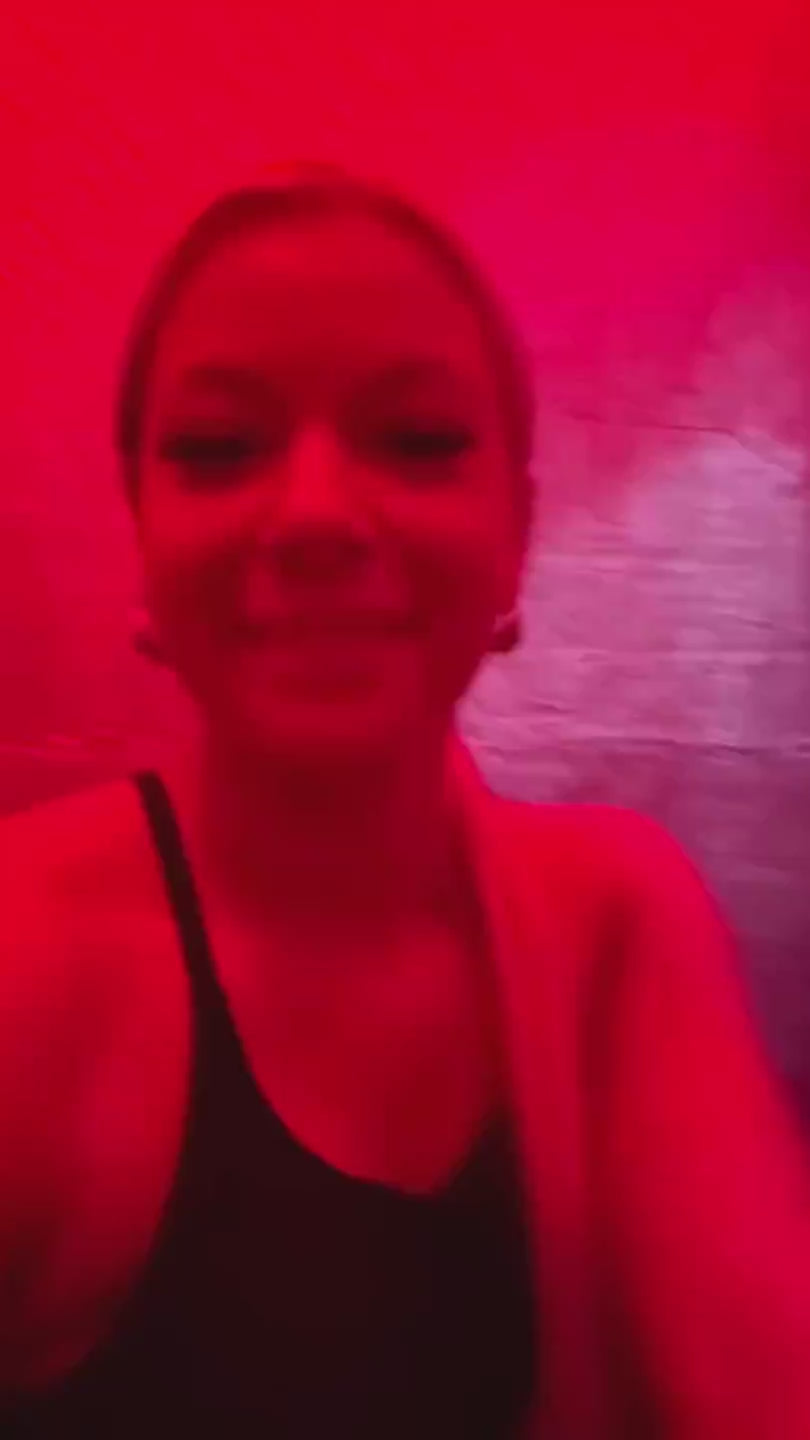 infrared and steam sauna session of lady